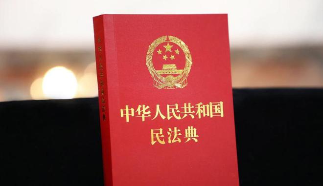 乳时男子进入洗浴中心：系误入已赔偿CQ9电子中国网站女子女宾区涂身体(图9)